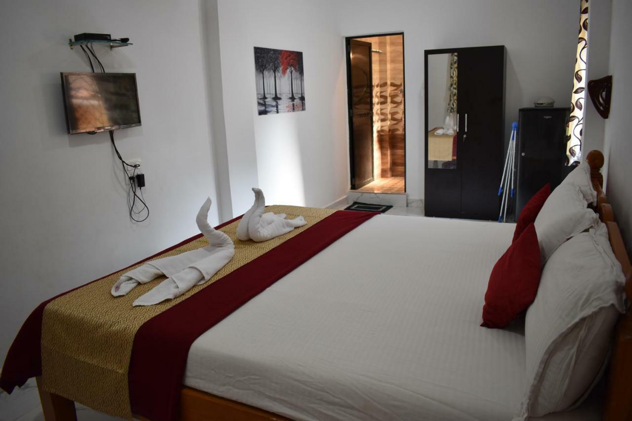 Hotel Mj Beach Resort Baga Zewnętrze zdjęcie